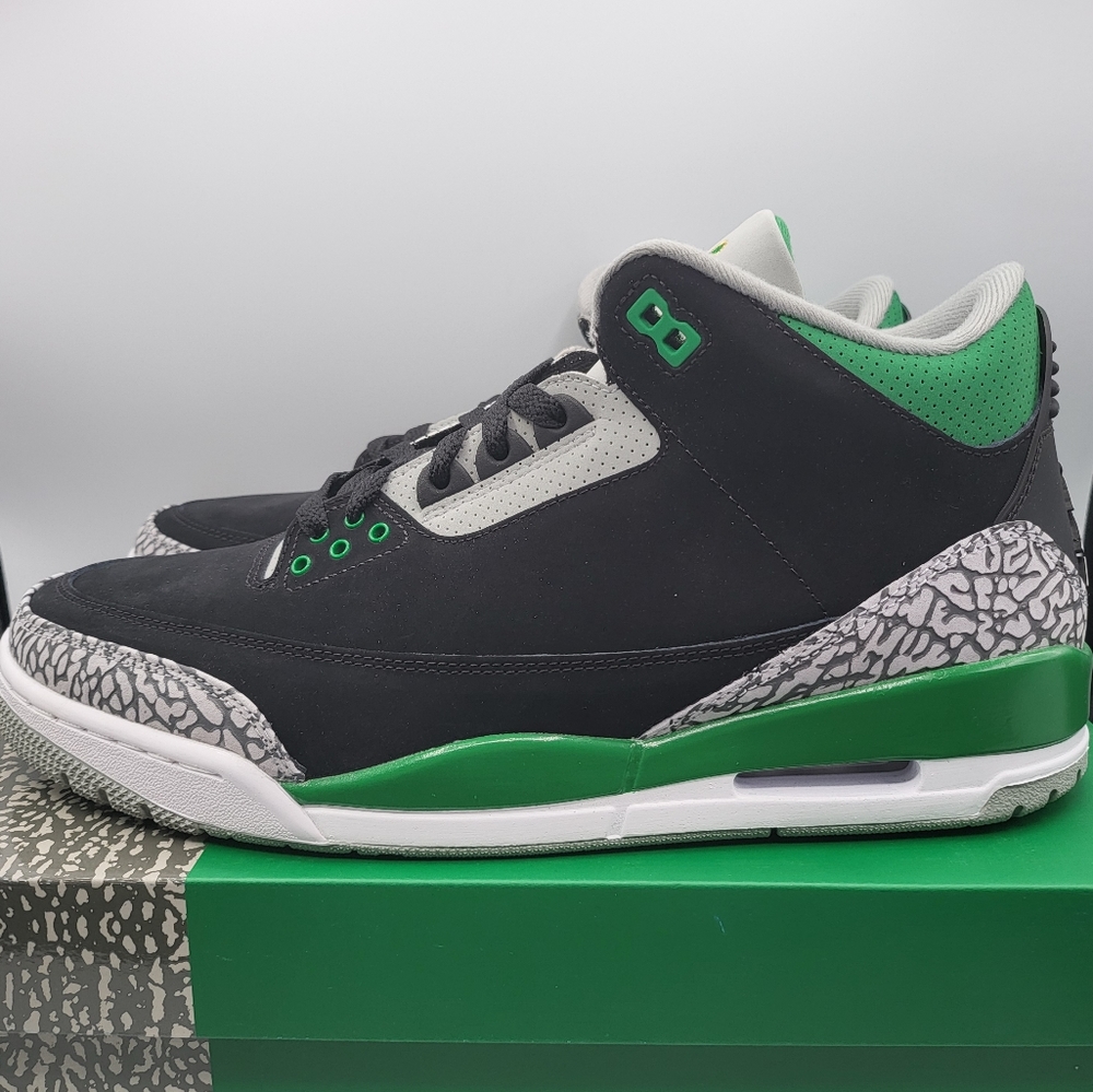 NEW Men's Sz 12 Air Jordan 3 Retro 'Pine Green' DH1259-400